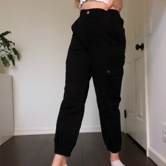 Black cargo pants fitted ankle perfect condition - Picture 5 of 5